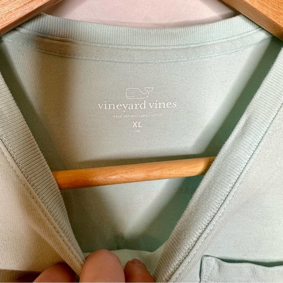 Vineyard Vines | Whale Logo Front Pocket Tee with Logo on Back - Picture 3 of 7